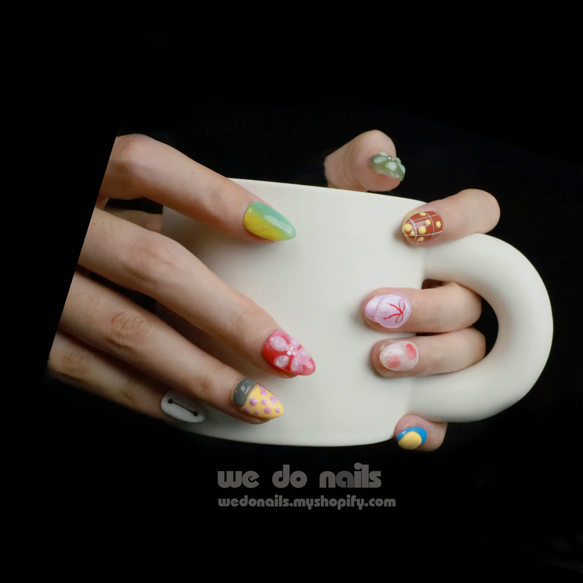 Cute Custom Press On Nails| Colorful Nails | 3D Nails | Extra Short Almond Nail | Handmade Nails, Reusable nails, Fake Nails,Gel Nails