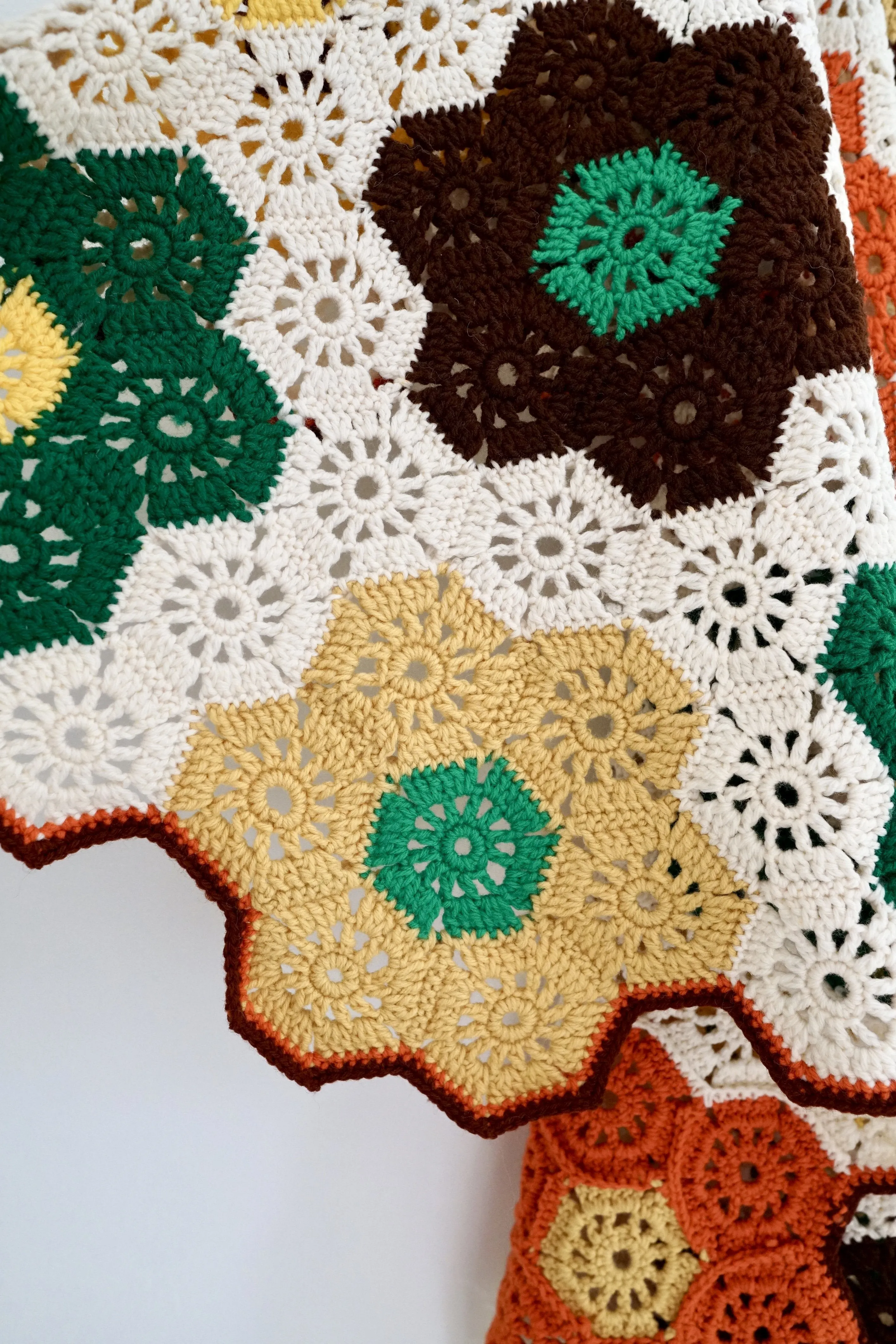 Vintage Crochet Honeycomb Throw